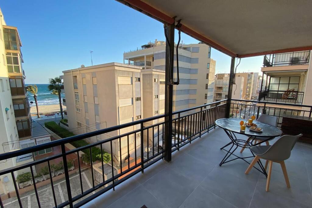 شقة Amplio Apartamento Seaview سالو المظهر الخارجي الصورة
